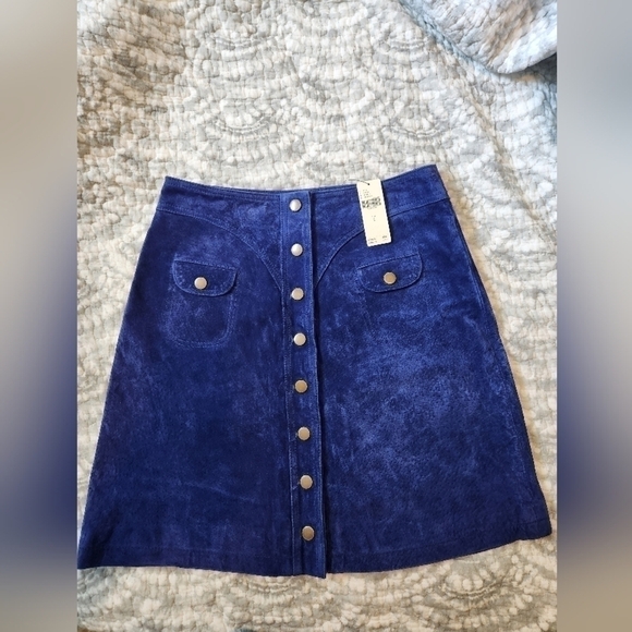 NWT Anthropologie Button-Front Mini Skirt size 2 - Picture 6 of 10